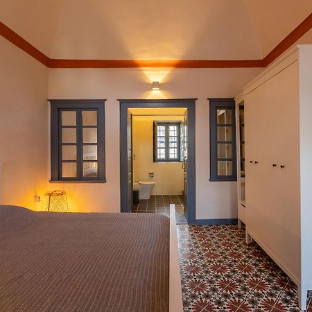 St.Mammas Traditional Apartment Meszariá Kültér fotó