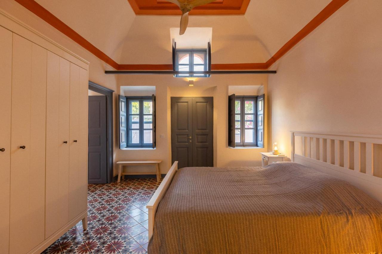 St.Mammas Traditional Apartment Meszariá Kültér fotó